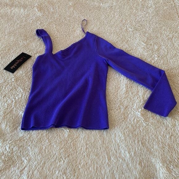 Purple tank top| asymmetrical one long sleeve - Picture 6 of 16